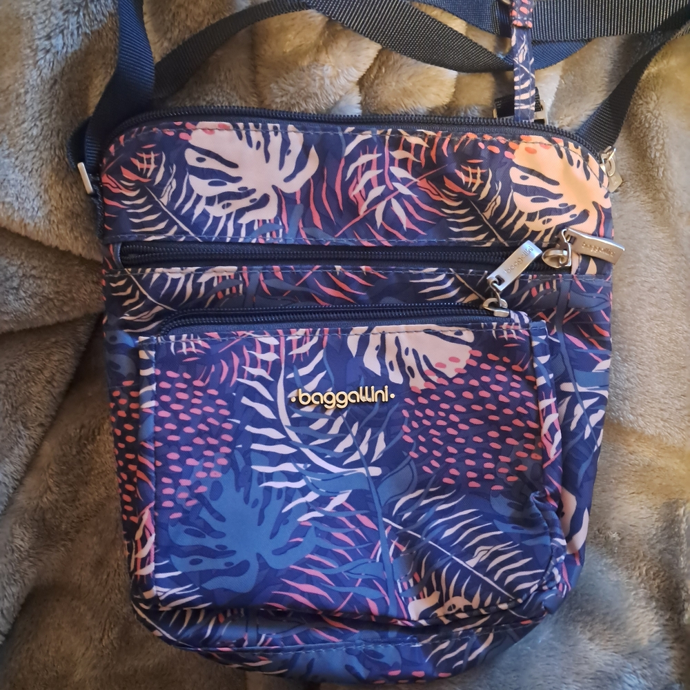 Baggallini Navy Crossbody with Pink and Cream Tropical Print